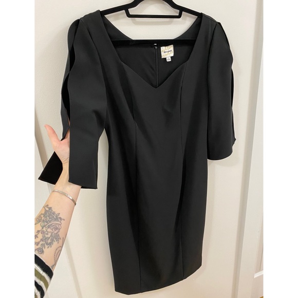 Ashley Graham Beyond Dress Size 8 - Picture 2 of 4